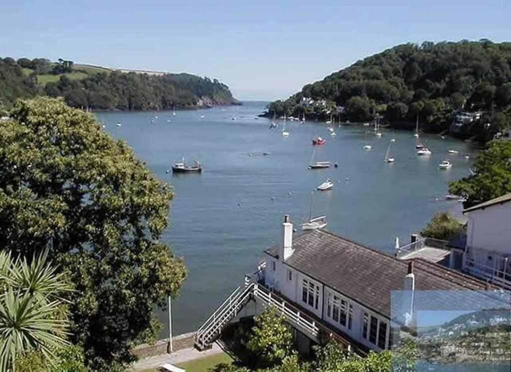 Caldon Holiday Chalet Sleeps 4 In Dartmouth Wifi Electric Inc Pet Friendly Exterior foto