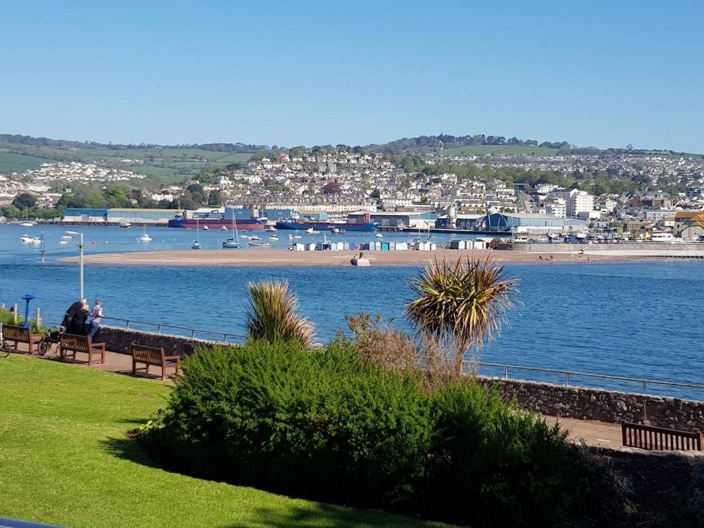 Caldon Holiday Chalet Sleeps 4 In Dartmouth Wifi Electric Inc Pet Friendly Exterior foto