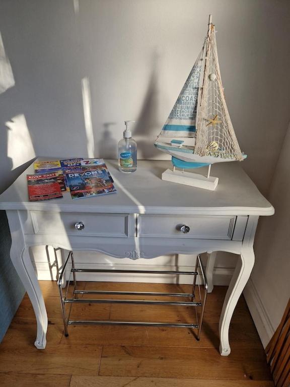 Caldon Holiday Chalet Sleeps 4 In Dartmouth Wifi Electric Inc Pet Friendly Exterior foto